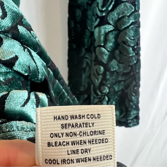 Ultra Pink Womens Whimsigoth Velvet Burnout Top Size S Bell Sleeve Fairy Grunge - Picture 11 of 14